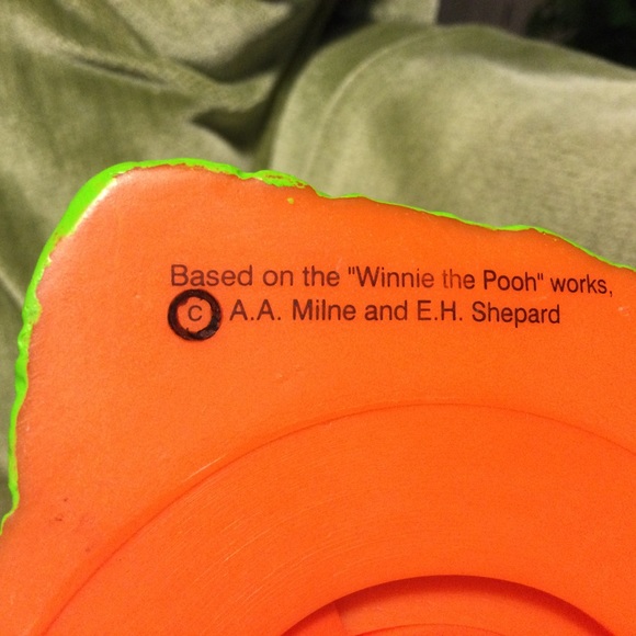 DISNEY Tigger Coin Bank Vintage - Picture 10 of 11